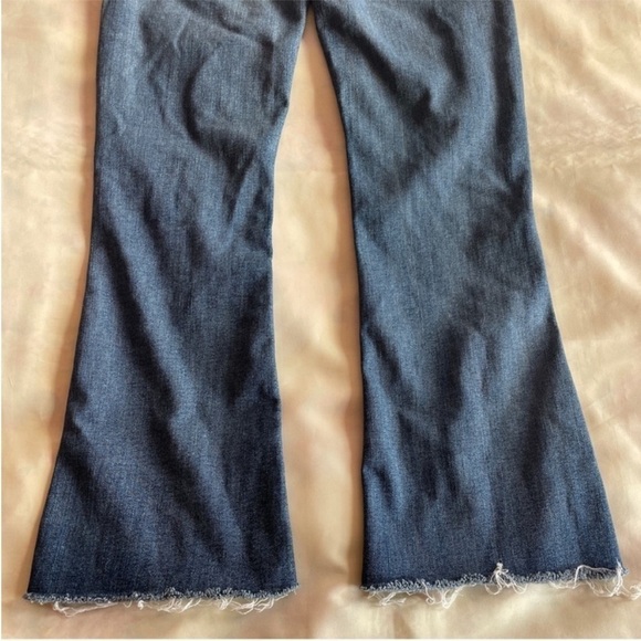 MOTHER- Hustler Ankle Fray Distressed Jeans in Song of The Cowboys Size 24 - Picture 8 of 12